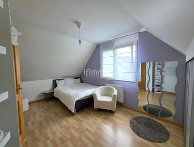 Maison - 160 m² - 8 pièces