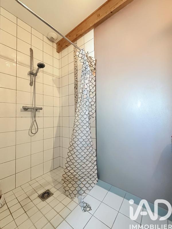 Maison - 80 m² - 5 pièces