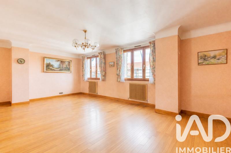 Maison - 105 m² - 6 pièces