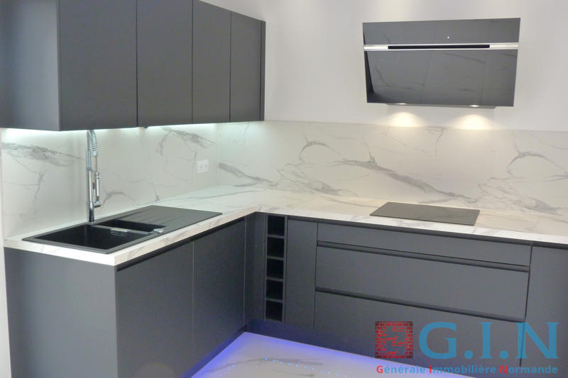 Maison - 173 m² - 7 pièces