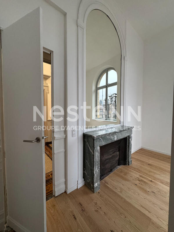 Appartement - 121 m² - 4 pièces