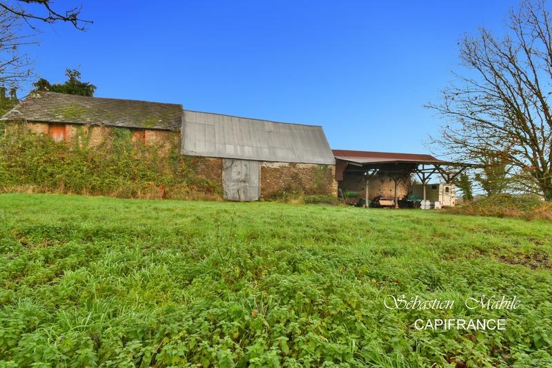 Corps de ferme - 190 m² - 10 pièces