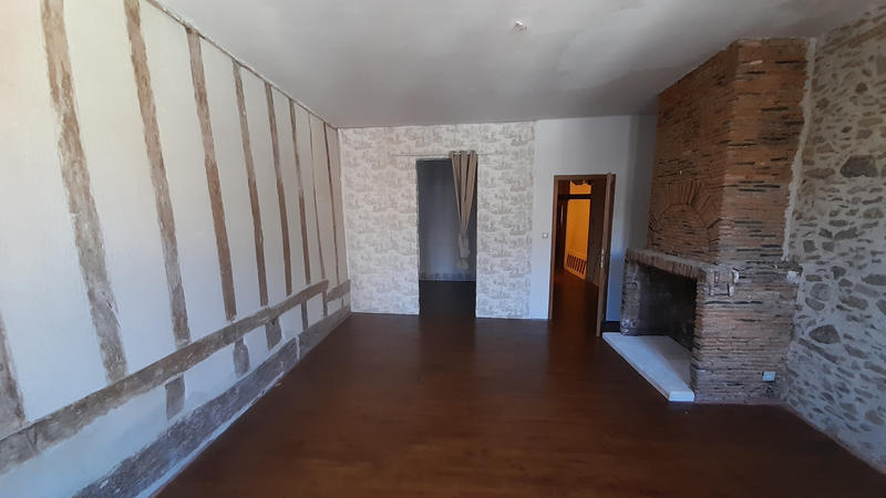 Maison - 315 m² - 12 pièces