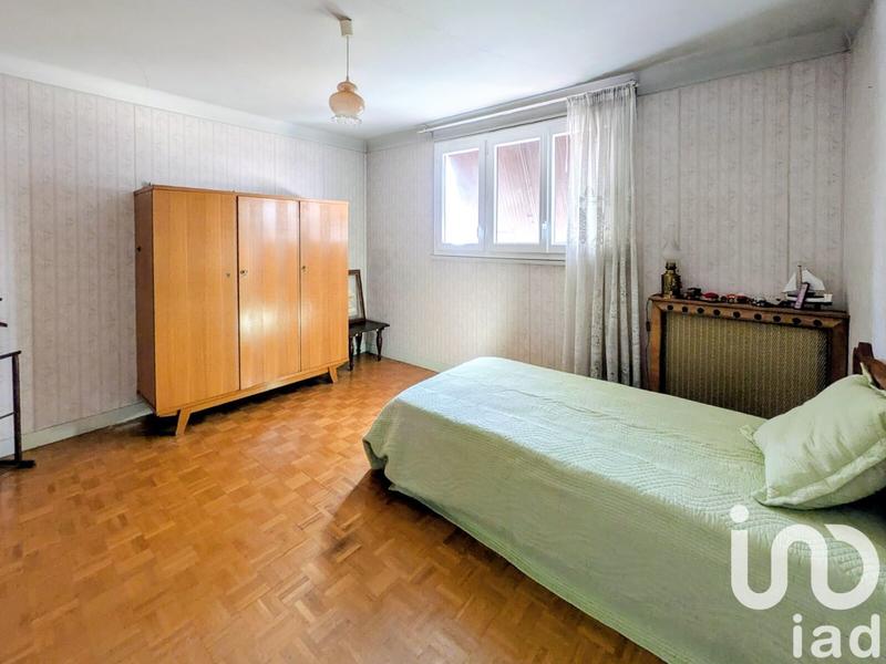 Maison - 177 m² - 7 pièces