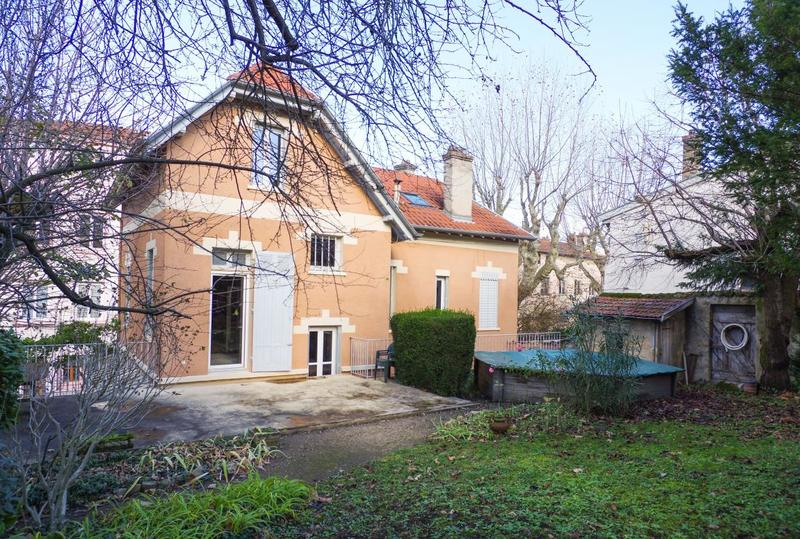 Maison - 175 m² - 8 pièces