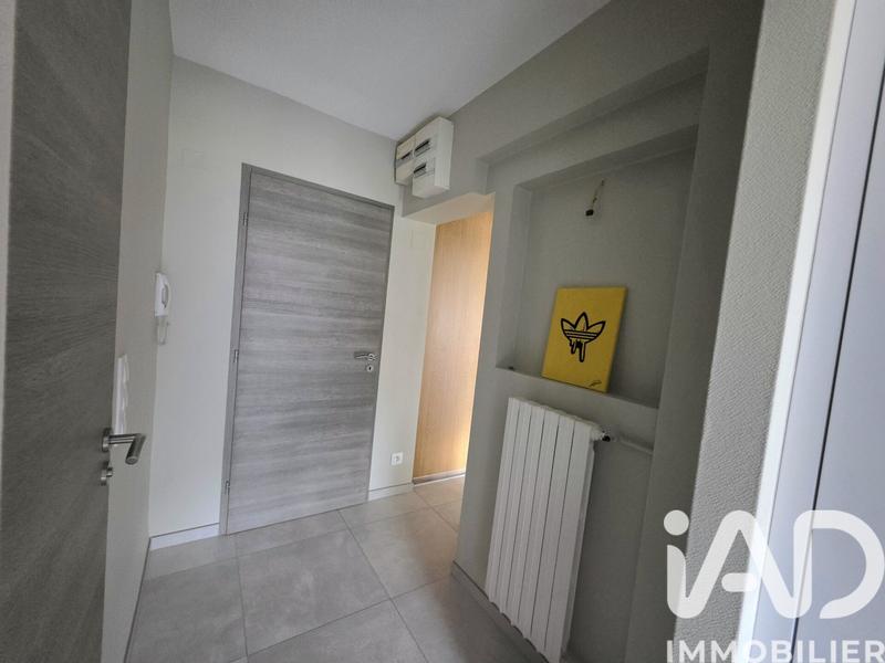 Appartement - 90 m² - 4 pièces