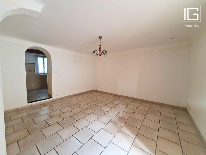 Maison - 120 m² - 6 pièces