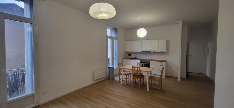 Appartement - 61 m² - 3 pièces