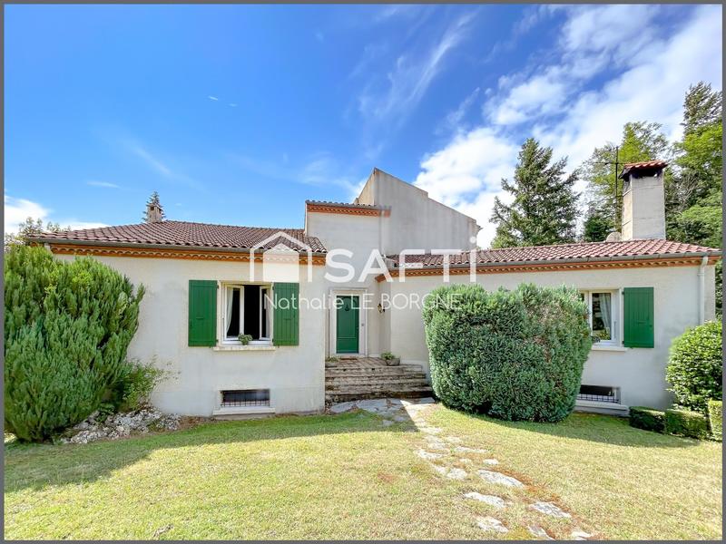 Maison - 139 m² - 6 pièces