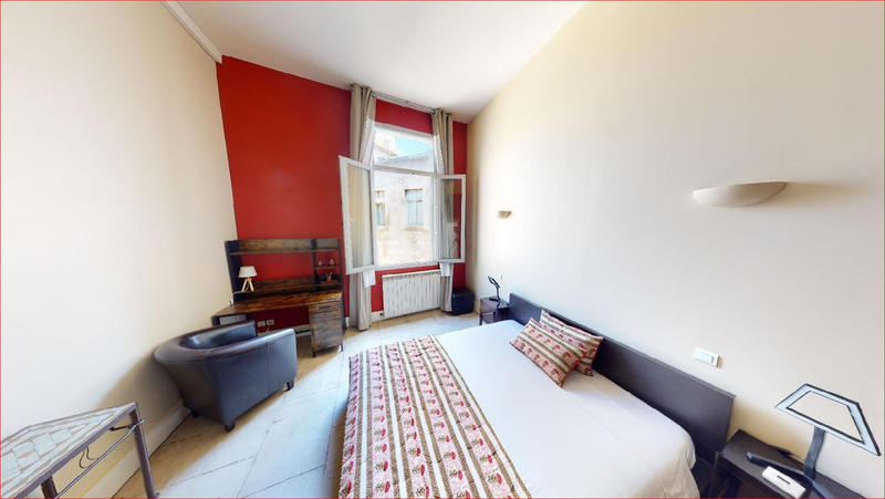 Appartement - 90 m² - 3 pièces