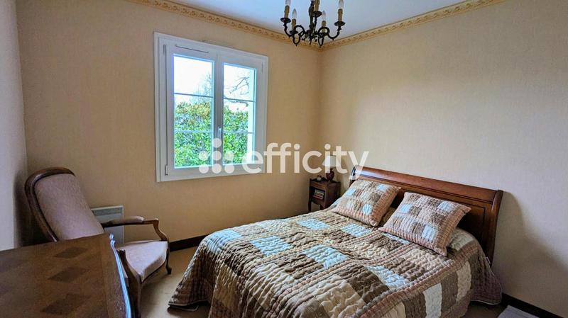 Maison - 122 m² - 4 pièces