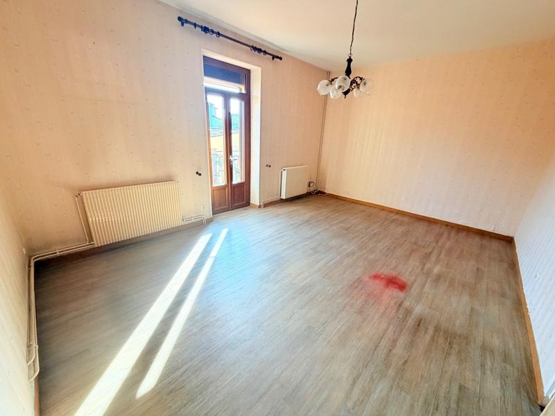 Maison - 92 m² - 5 pièces