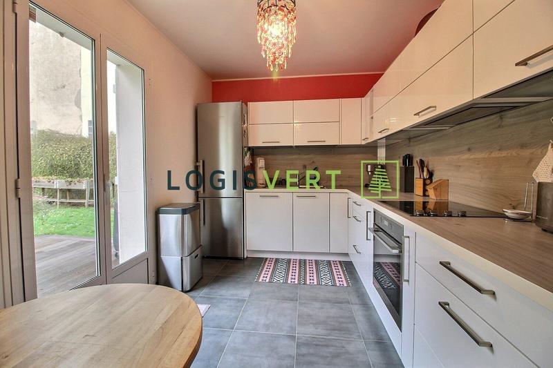 Maison - 175 m² - 8 pièces