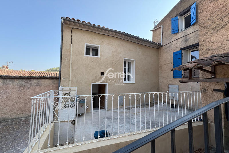 Appartement - 80 m² - 3 pièces