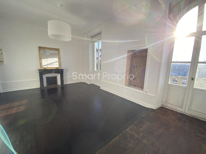 Appartement - 90 m² - 4 pièces