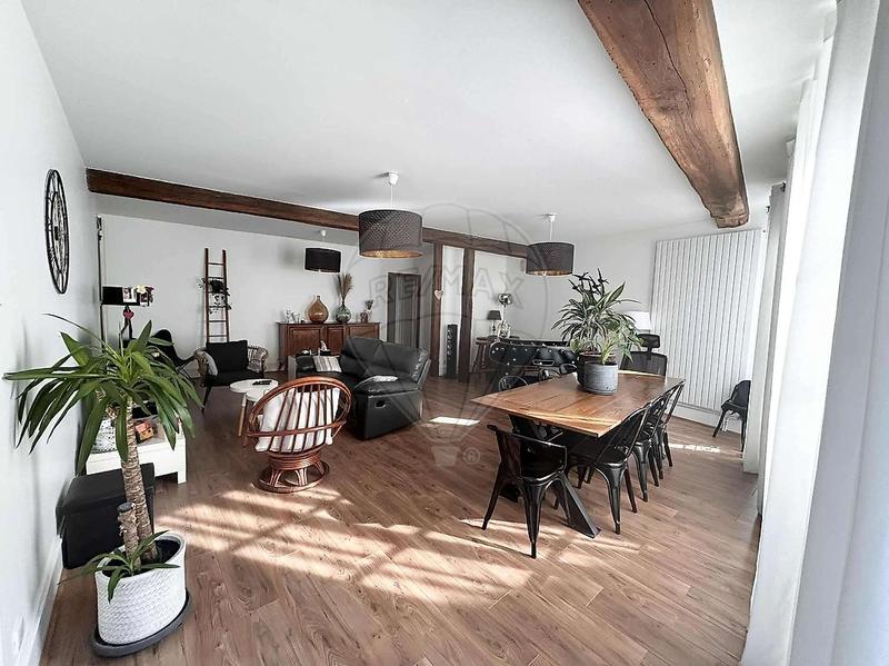 Appartement - 146 m² - 4 pièces