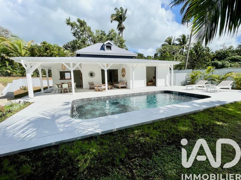 Maison - 105 m² - 4 pièces