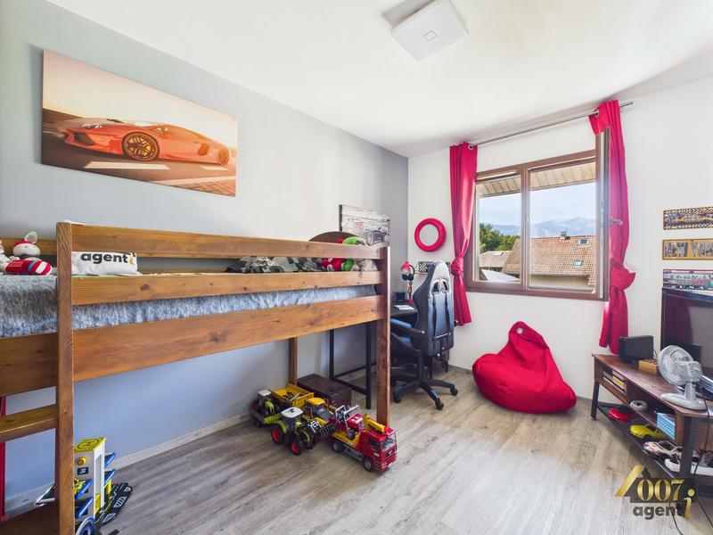 Maison - 101 m² - 5 pièces