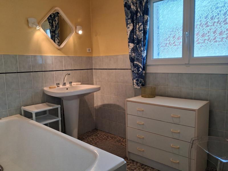 Maison - 93 m² - 5 pièces