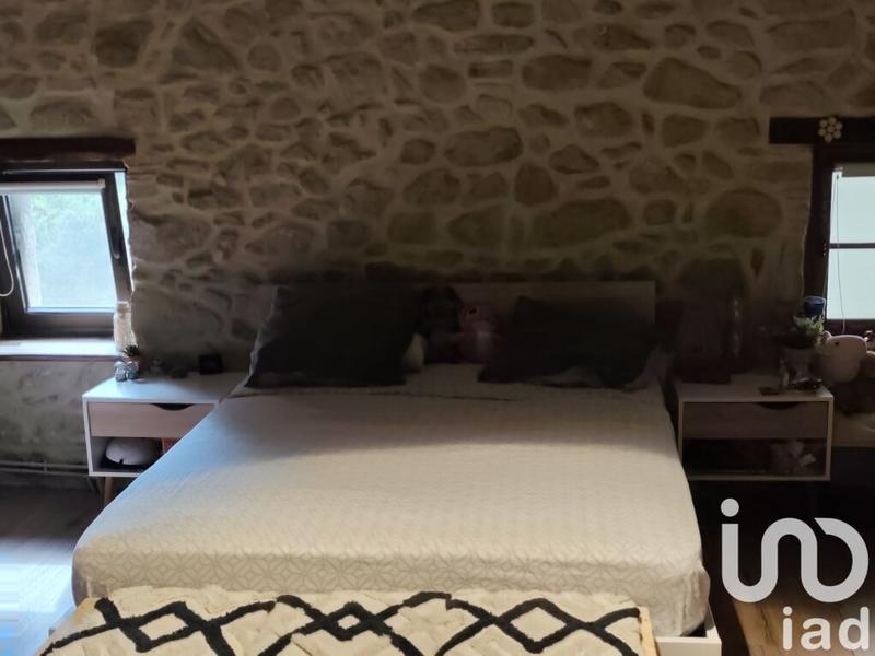 Maison - 237 m² - 7 pièces