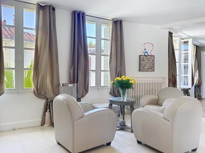 Appartement - 154 m² - 5 pièces