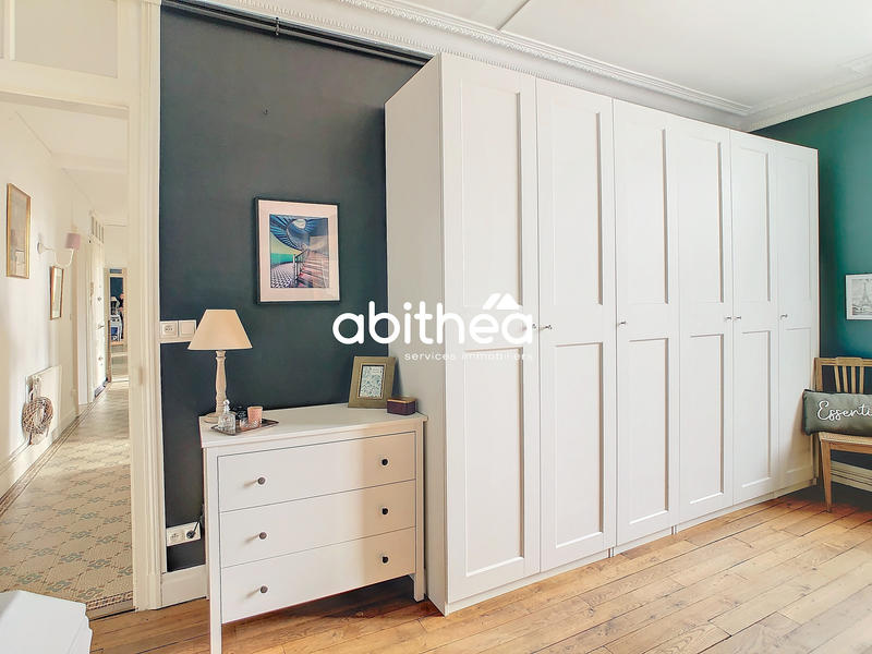 Appartement - 108 m² - 4 pièces