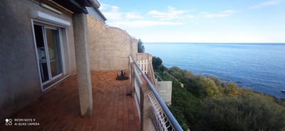 Maison - 106 m² - 4 pièces