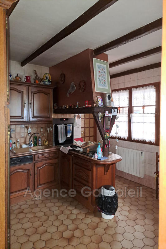 Maison - 255 m² - 8 pièces
