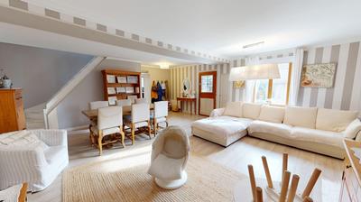 Maison - 147 m² - 6 pièces