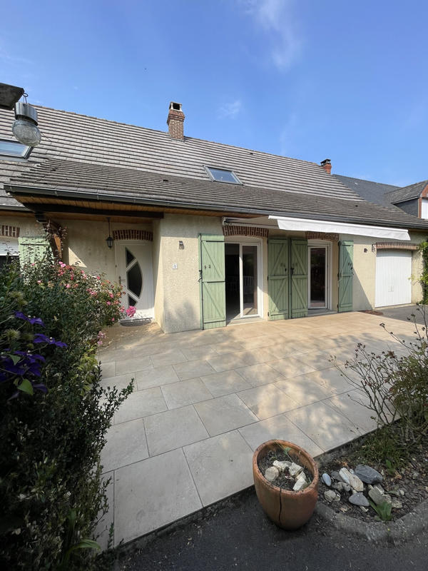 Maison - 182 m² - 7 pièces