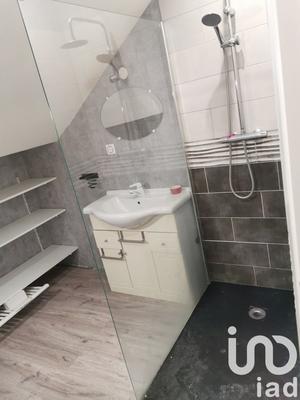 Maison - 360 m² - 3 pièces