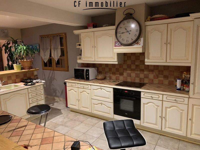 Maison - 168 m² - 7 pièces