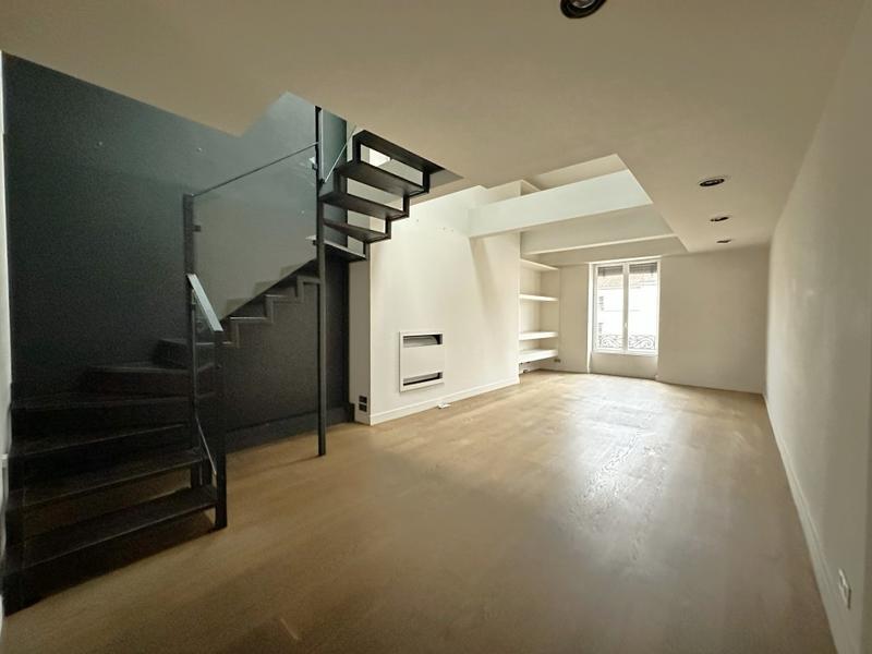 Appartement - 107 m² - 3 pièces