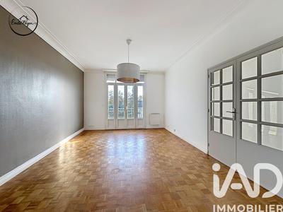 Appartement - 77 m² - 3 pièces