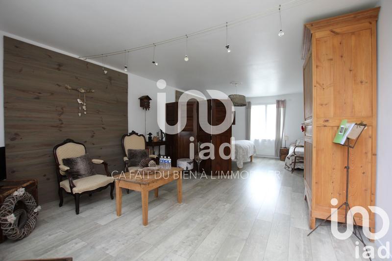 Maison - 469 m² - 18 pièces