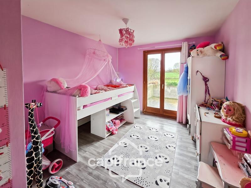 Maison - 106 m² - 5 pièces