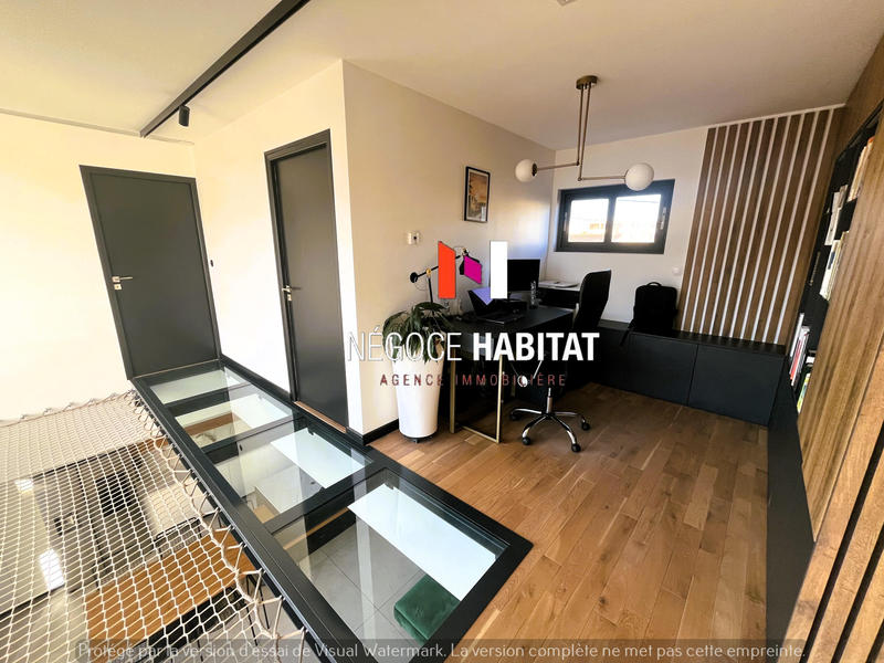 Villa - 182 m² - 7 pièces