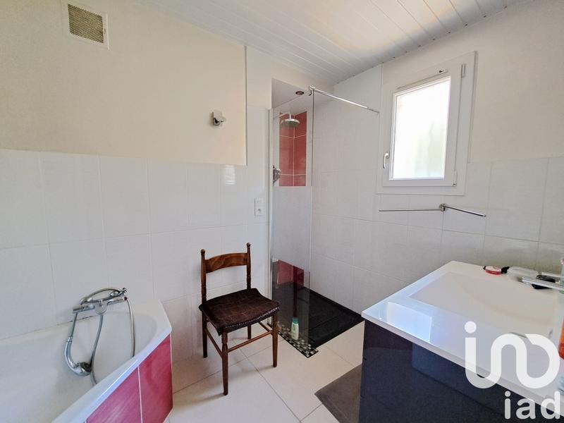 Maison - 122 m² - 5 pièces