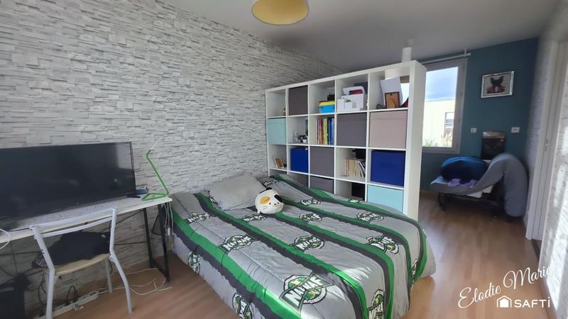 Maison - 91 m² - 5 pièces