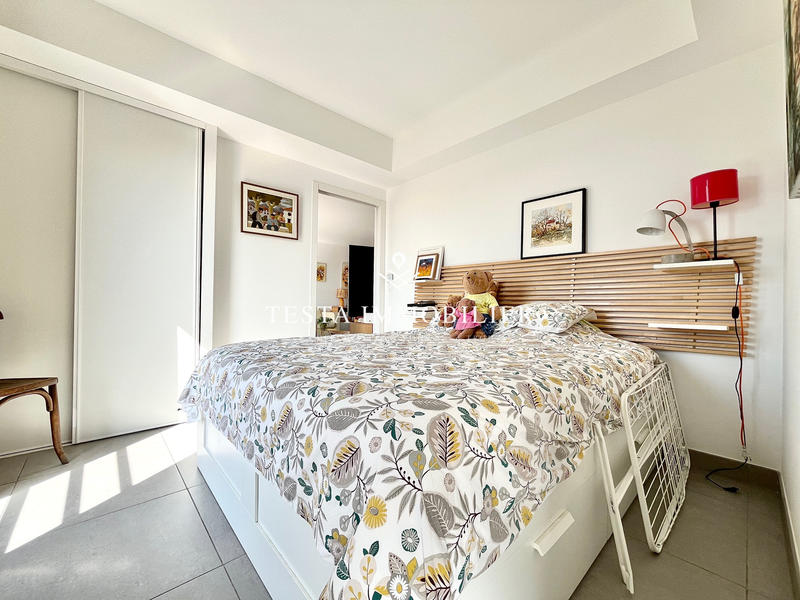 Appartement - 102 m² - 4 pièces