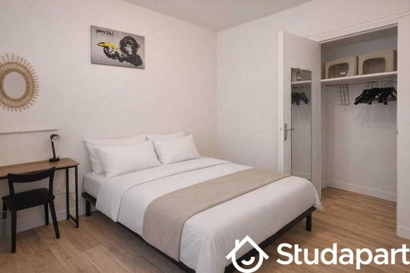 Chambre - 10 m² - 1 pièce