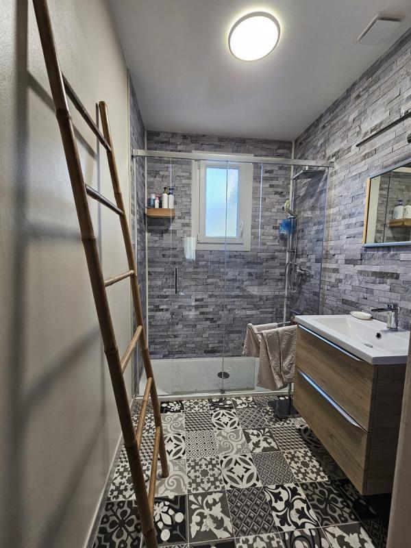 Maison - 121 m² - 5 pièces