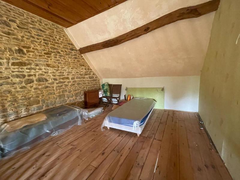 Maison - 200 m² - 7 pièces