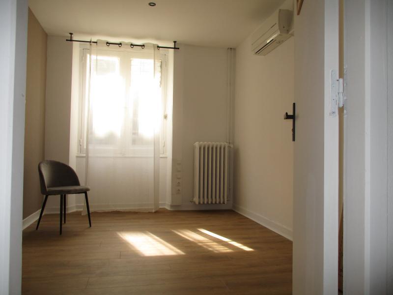 Bureau - 191 m² - 9 pièces