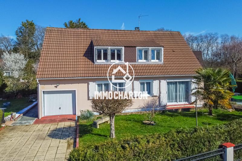 Maison - 128 m² - 8 pièces