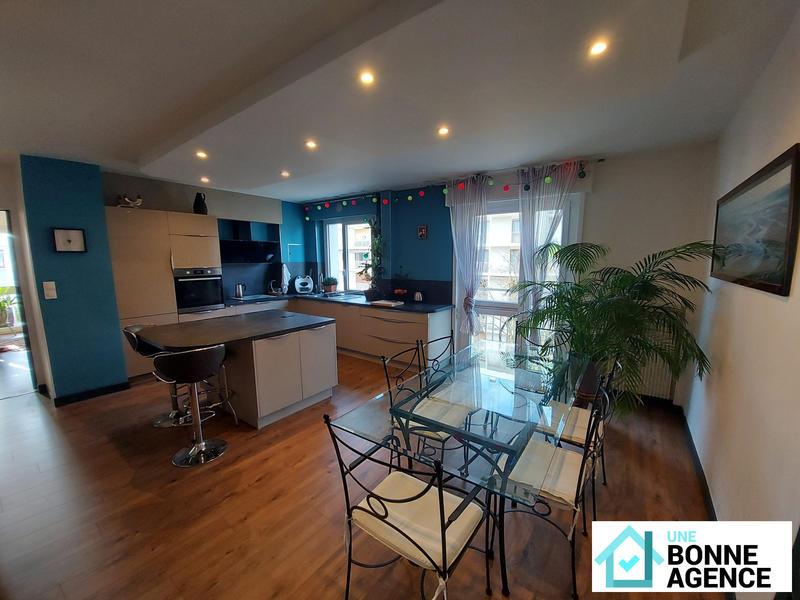 Appartement - 112 m² - 4 pièces