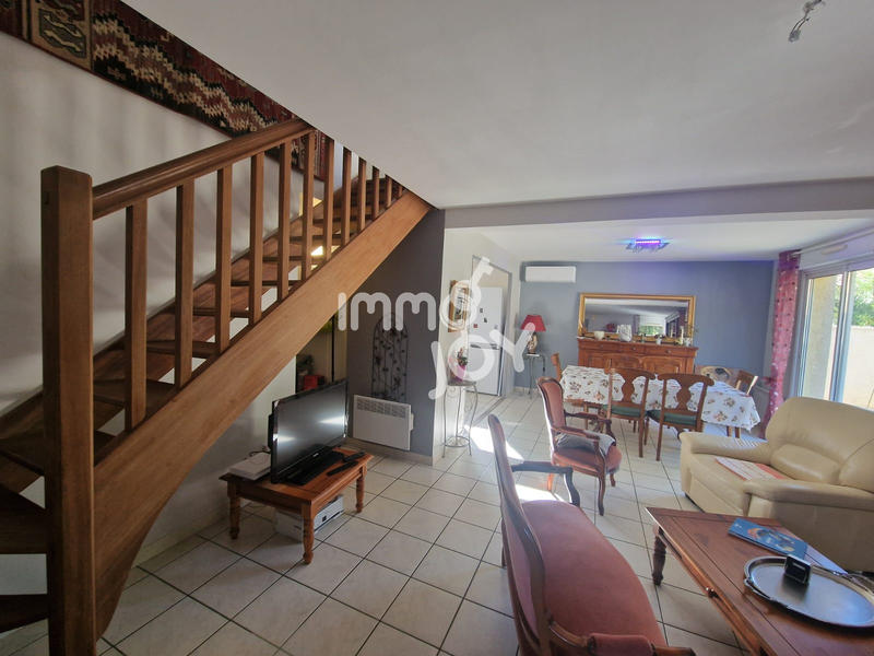 Maison - 92 m² - 4 pièces
