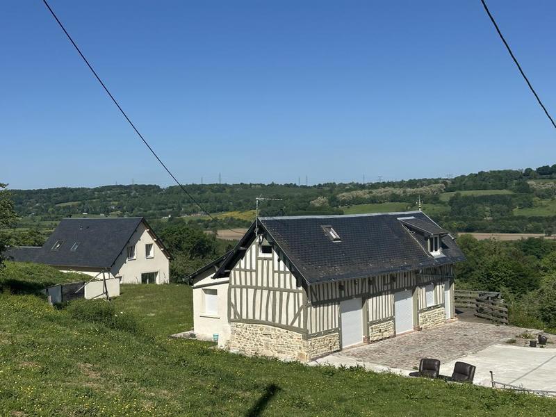 Maison - 330 m² - 13 pièces