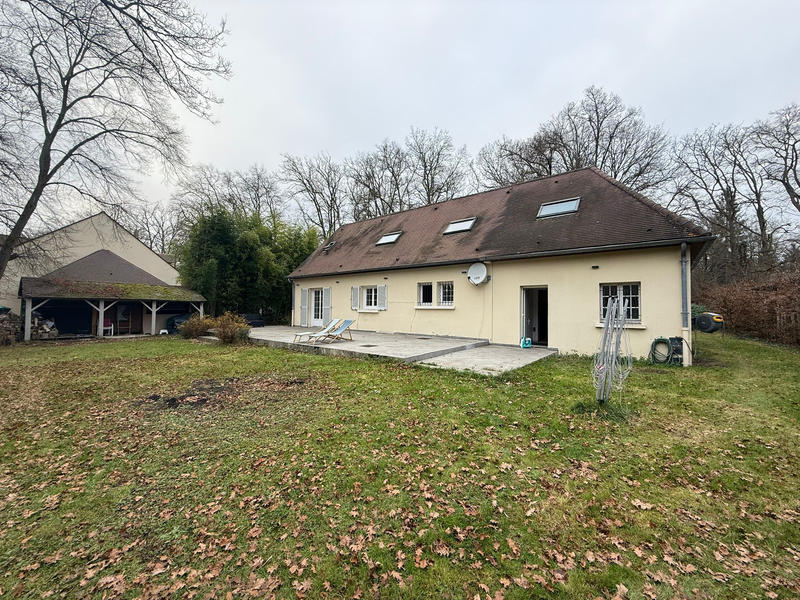 Maison - 160 m² - 9 pièces