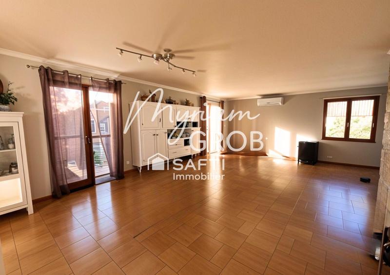 Maison - 90 m² - 3 pièces